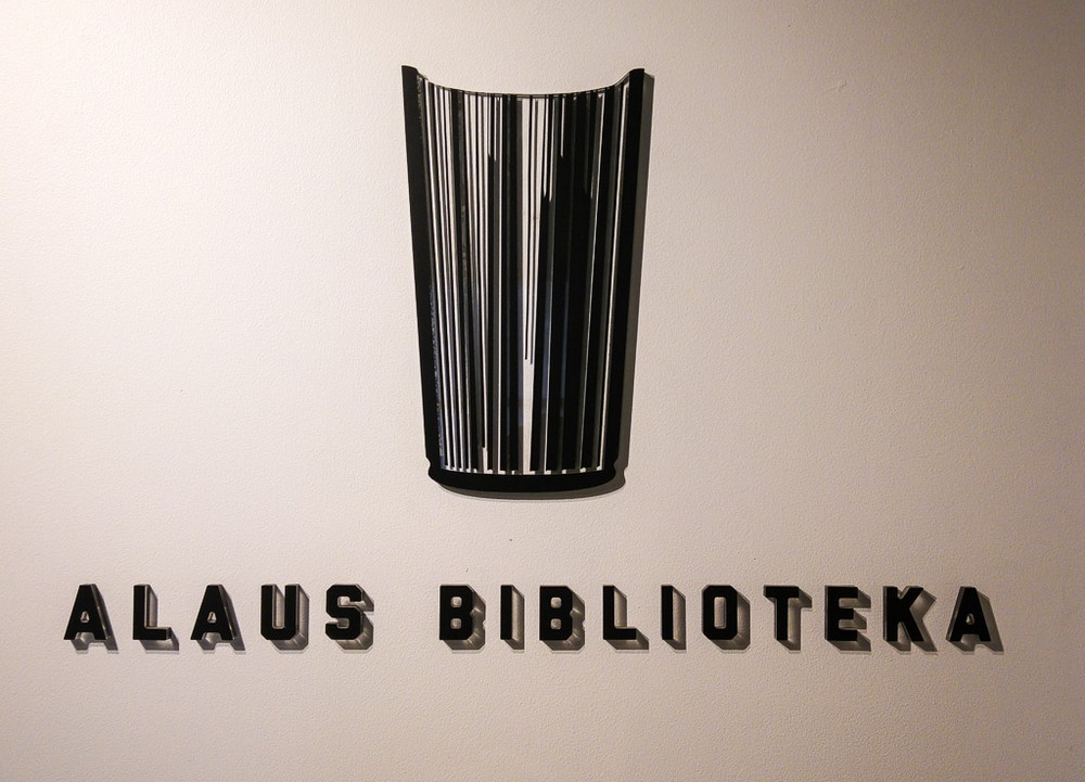 Символ заведения "Библиотека пива", Вильнюс